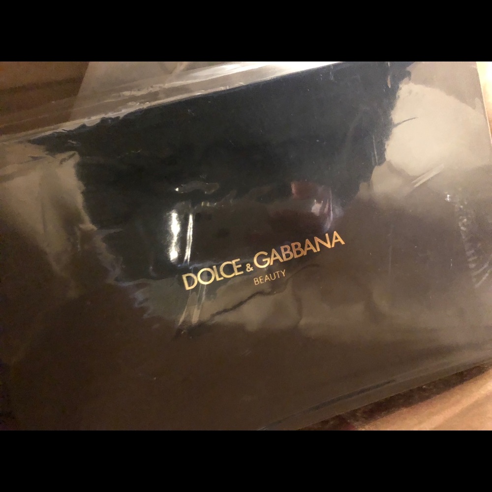 Dolce gahanna toiletry bag! Brand new in box